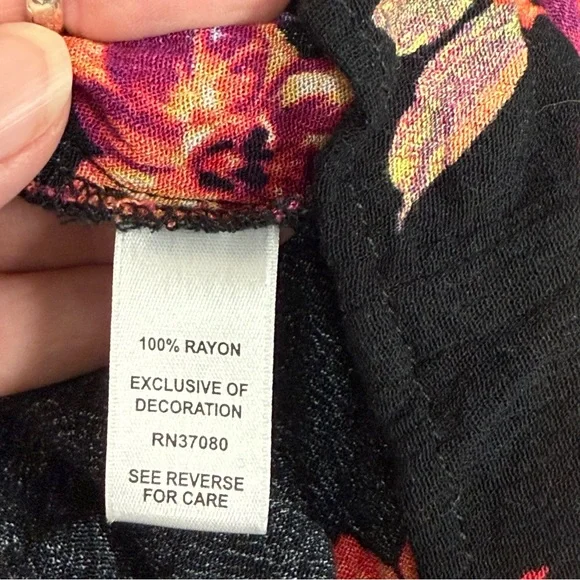 Cato 26/28W Black Floral Cold Shoulder Lace Detail Top Plus Size Boho Chic - Picture 7 of 9